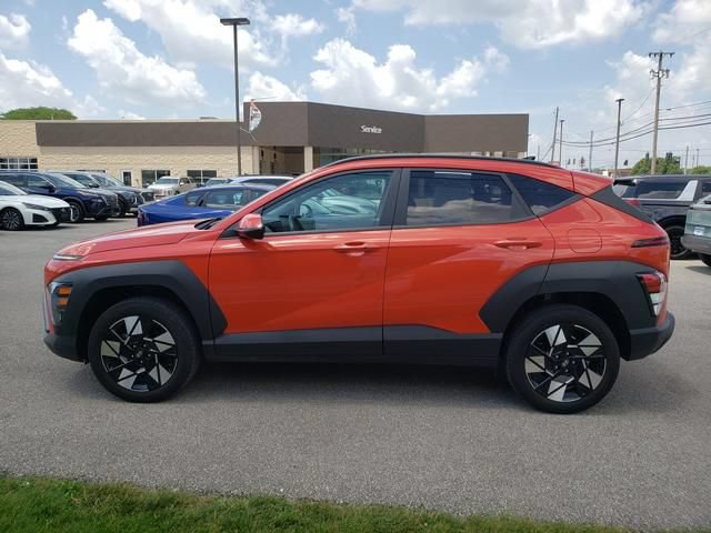 Certified 2024 Hyundai Kona SEL AWD/4WD image 2