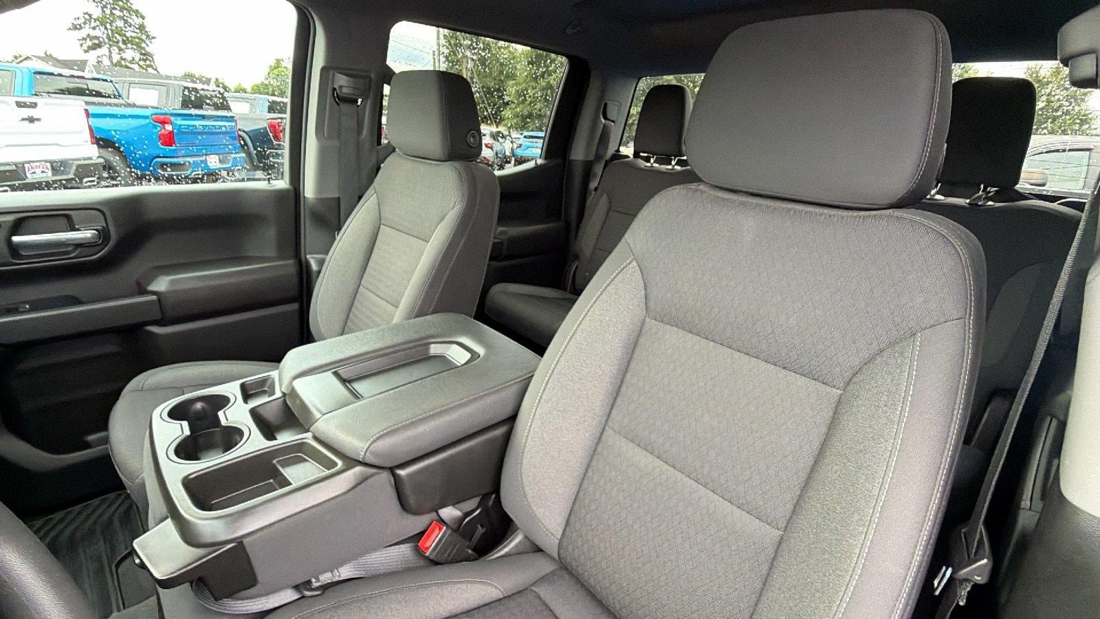Used 2023 Chevrolet Silverado 1500 Custom w/ LPO, Dark Essentials Package RWD image 14