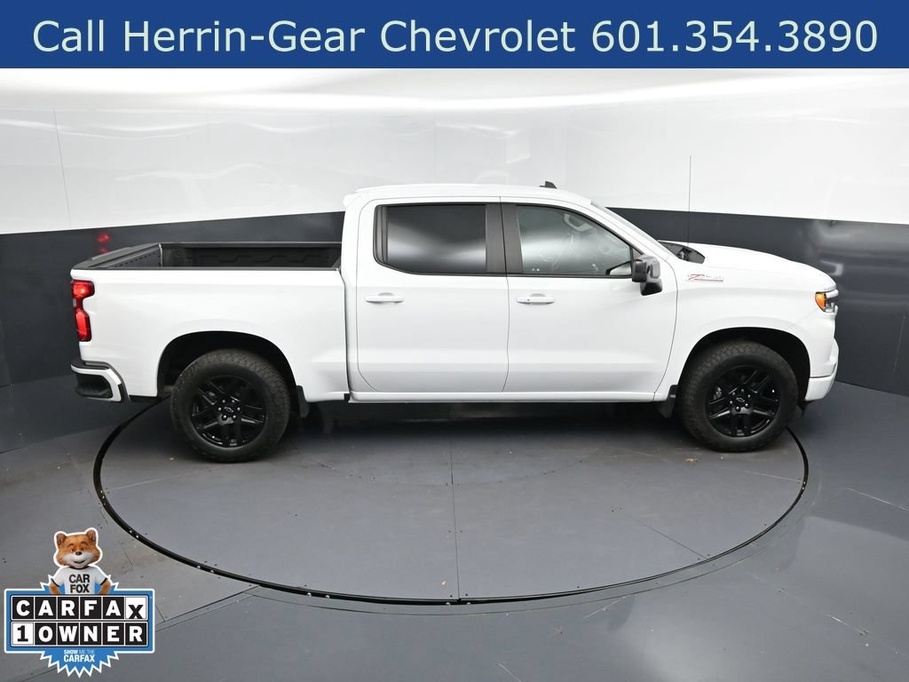 Used 2023 Chevrolet Silverado 1500 RST AWD/4WD image 29