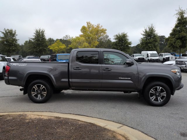 Used 2016 Toyota Tacoma TRD Sport w/ Towing Package AWD/4WD image 3