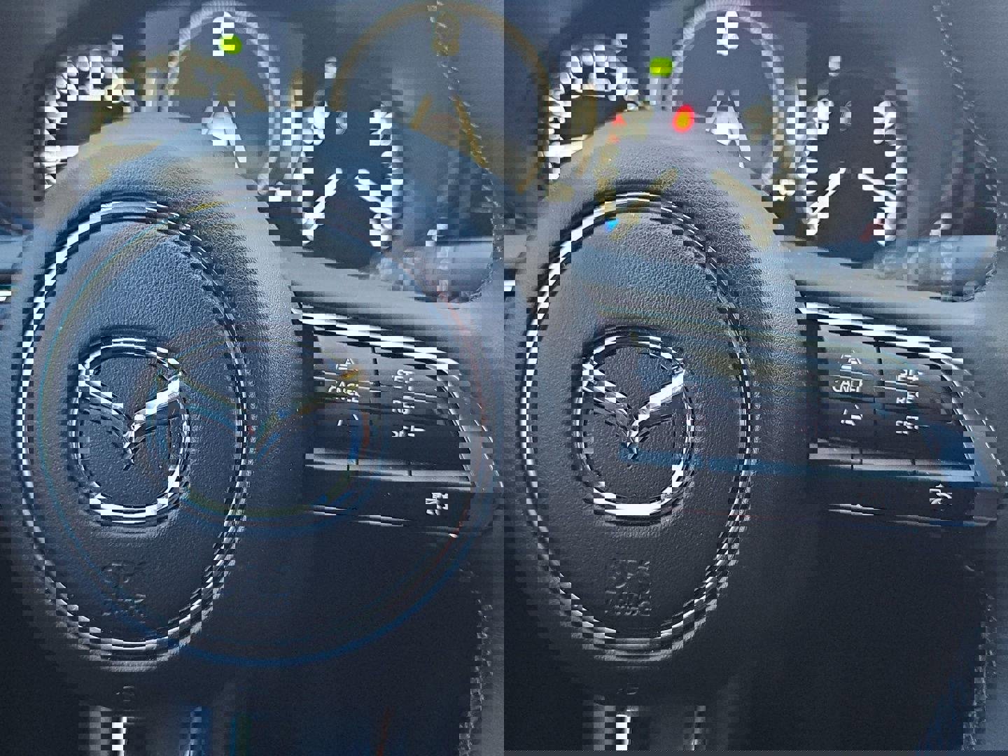 Used 2025 MAZDA CX-30 2.5 Turbo w/ Premium Package image 18