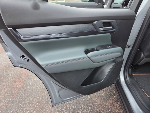 New 2026 GMC Terrain AT4 AWD/4WD image 40