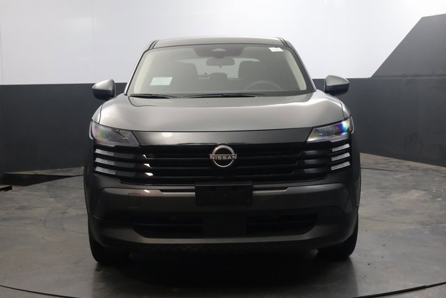 Certified 2025 Nissan Kicks SV image 3