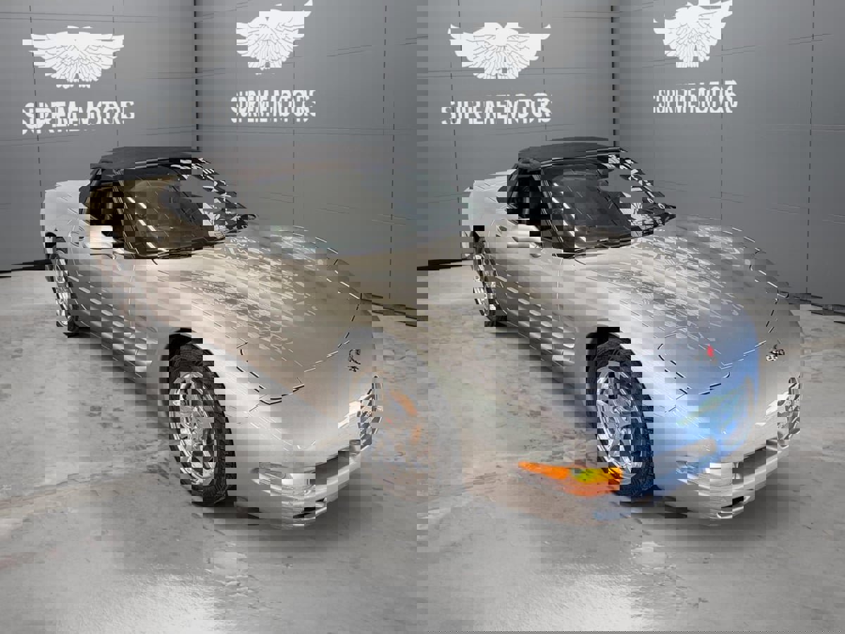 Used 2000 Chevrolet Corvette Convertible w/ Memory Pkg image 13