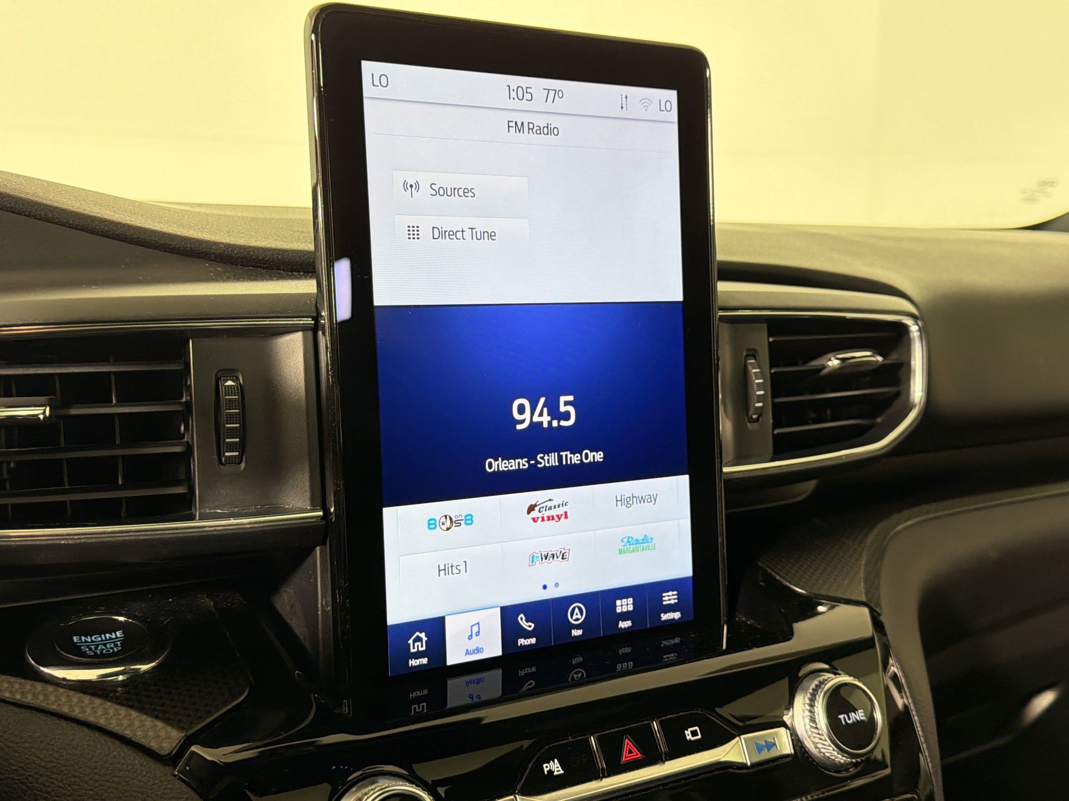 Used 2022 Ford Explorer ST w/ Equipment Group 401A AWD/4WD image 23
