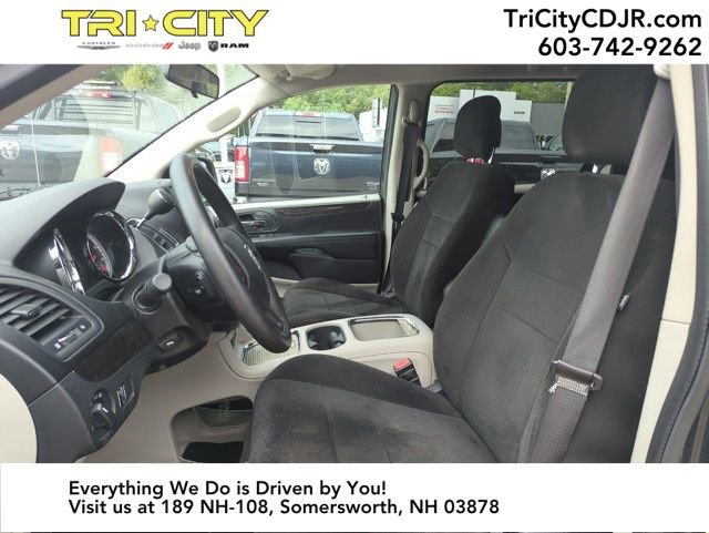Used 2012 Dodge Grand Caravan SXT image 15