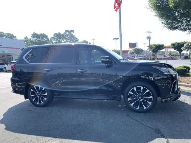 Used 2021 Lexus LX 570 4WD w/ Sport Package image 9