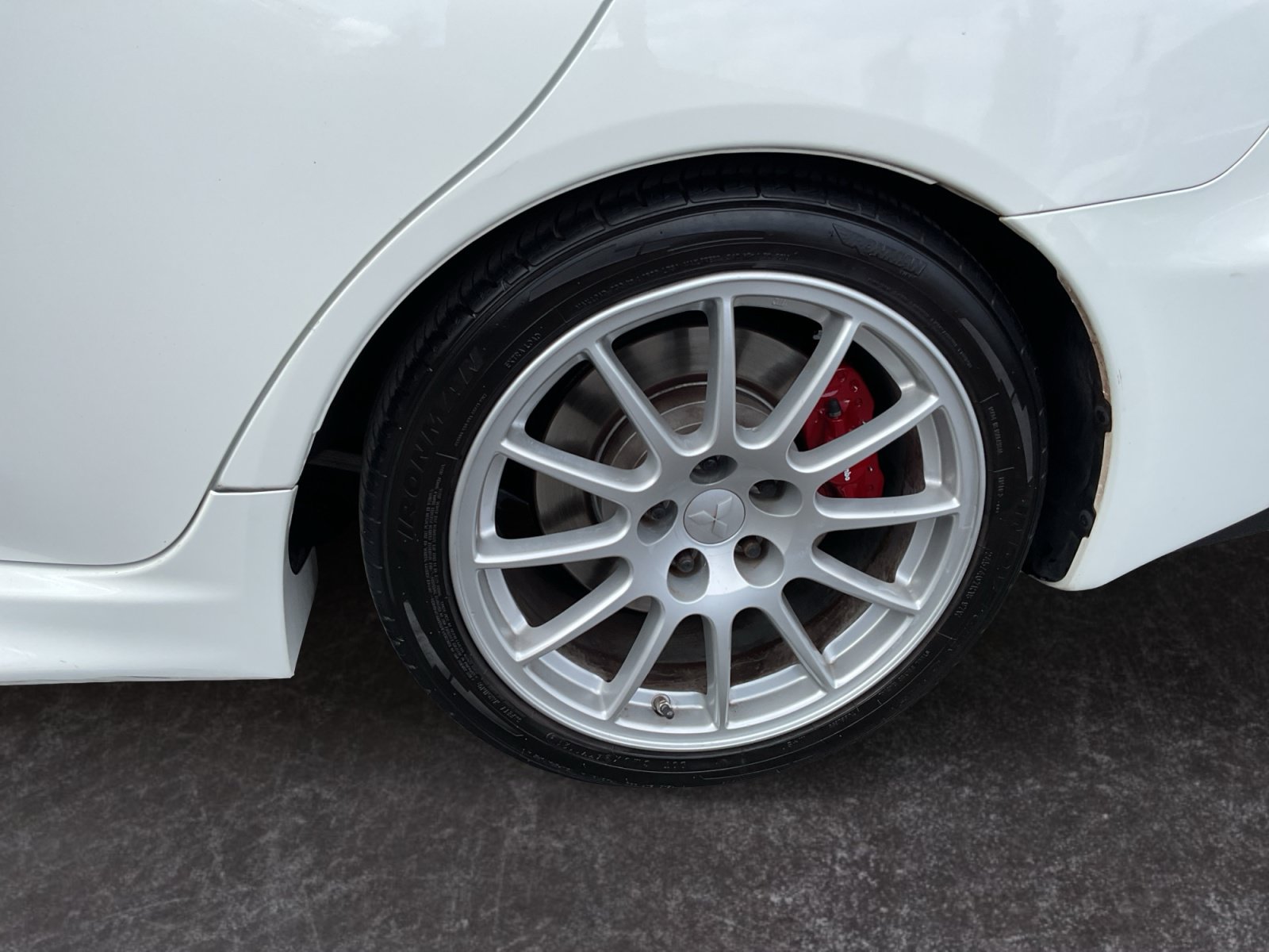Used 2014 Mitsubishi Lancer Evolution GSR AWD/4WD image 9