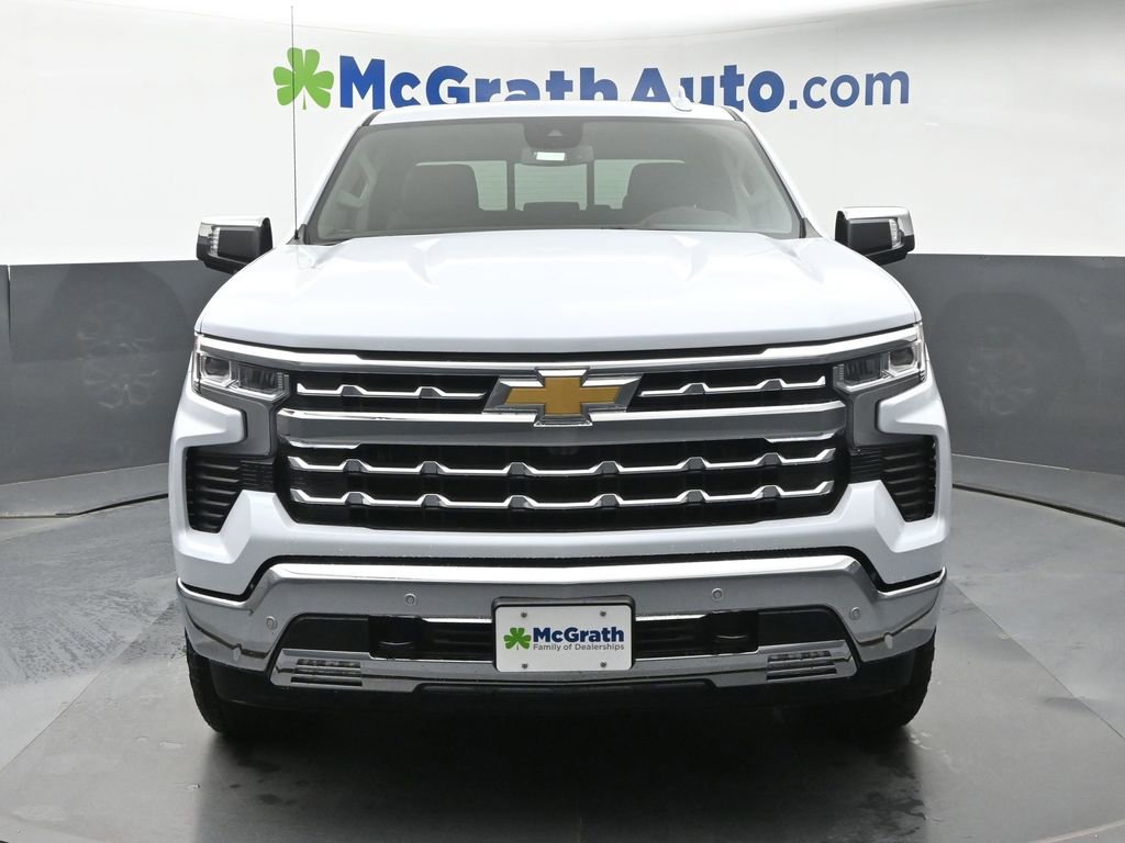 New 2026 Chevrolet Silverado 1500 LTZ w/ Z71 Off-Road Package AWD/4WD image 6