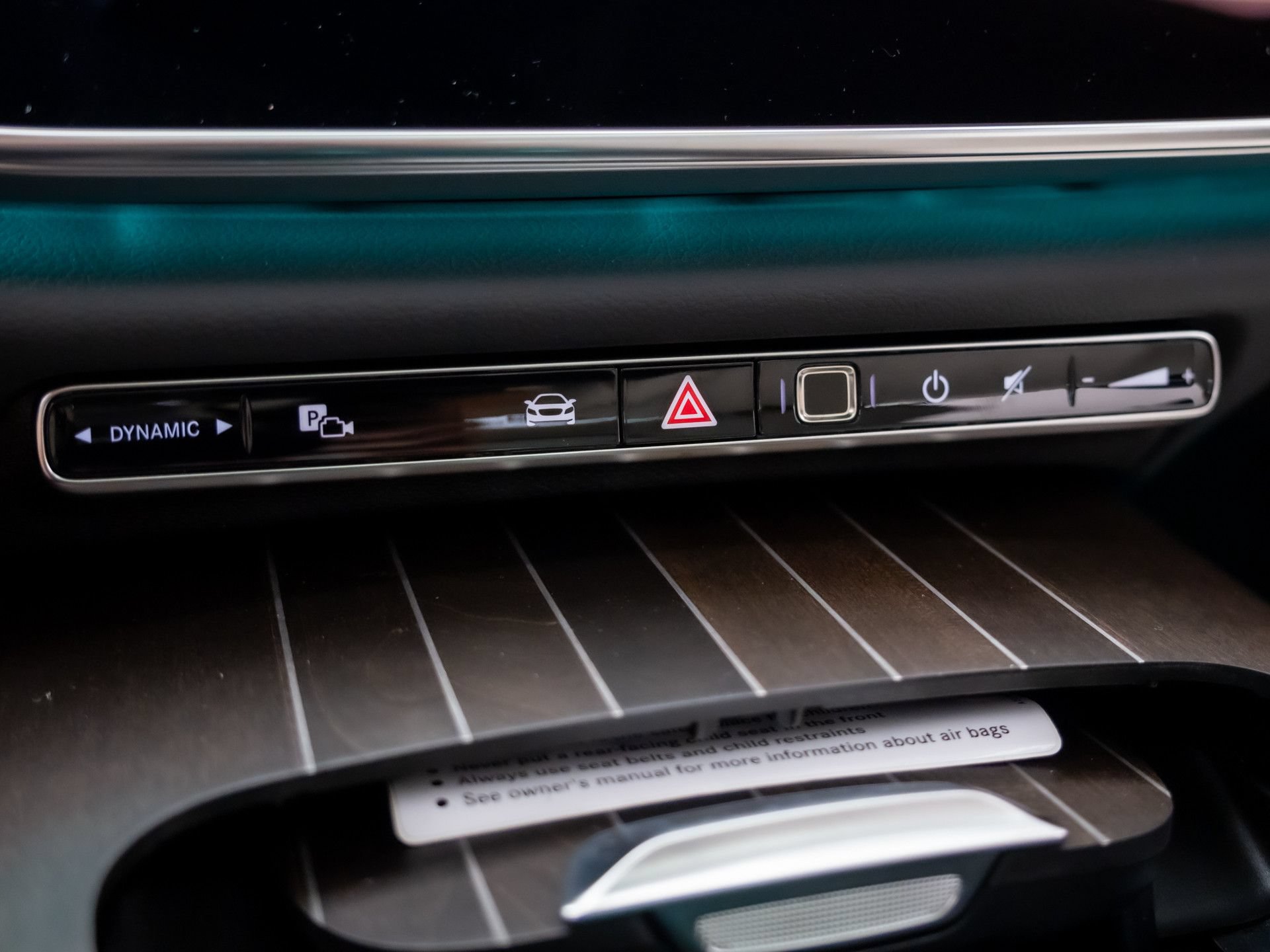 New 2026 Mercedes-Benz E 350 4MATIC Sedan image 30