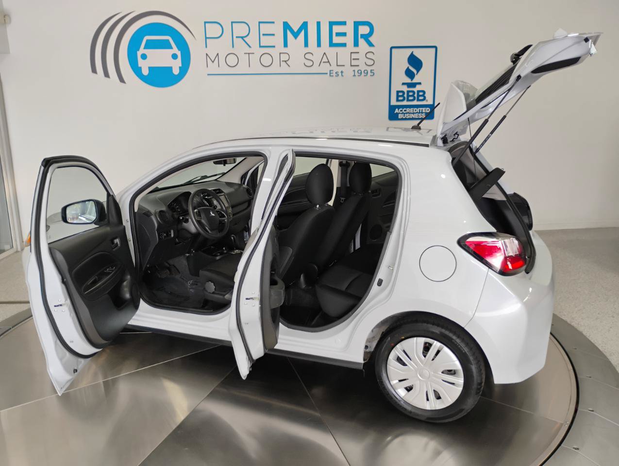 Used 2024 Mitsubishi Mirage ES FWD image 6