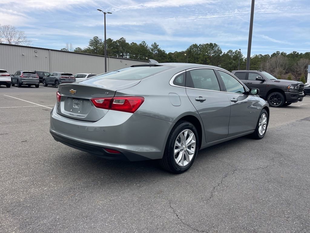 Used 2025 Chevrolet Malibu LT image 5