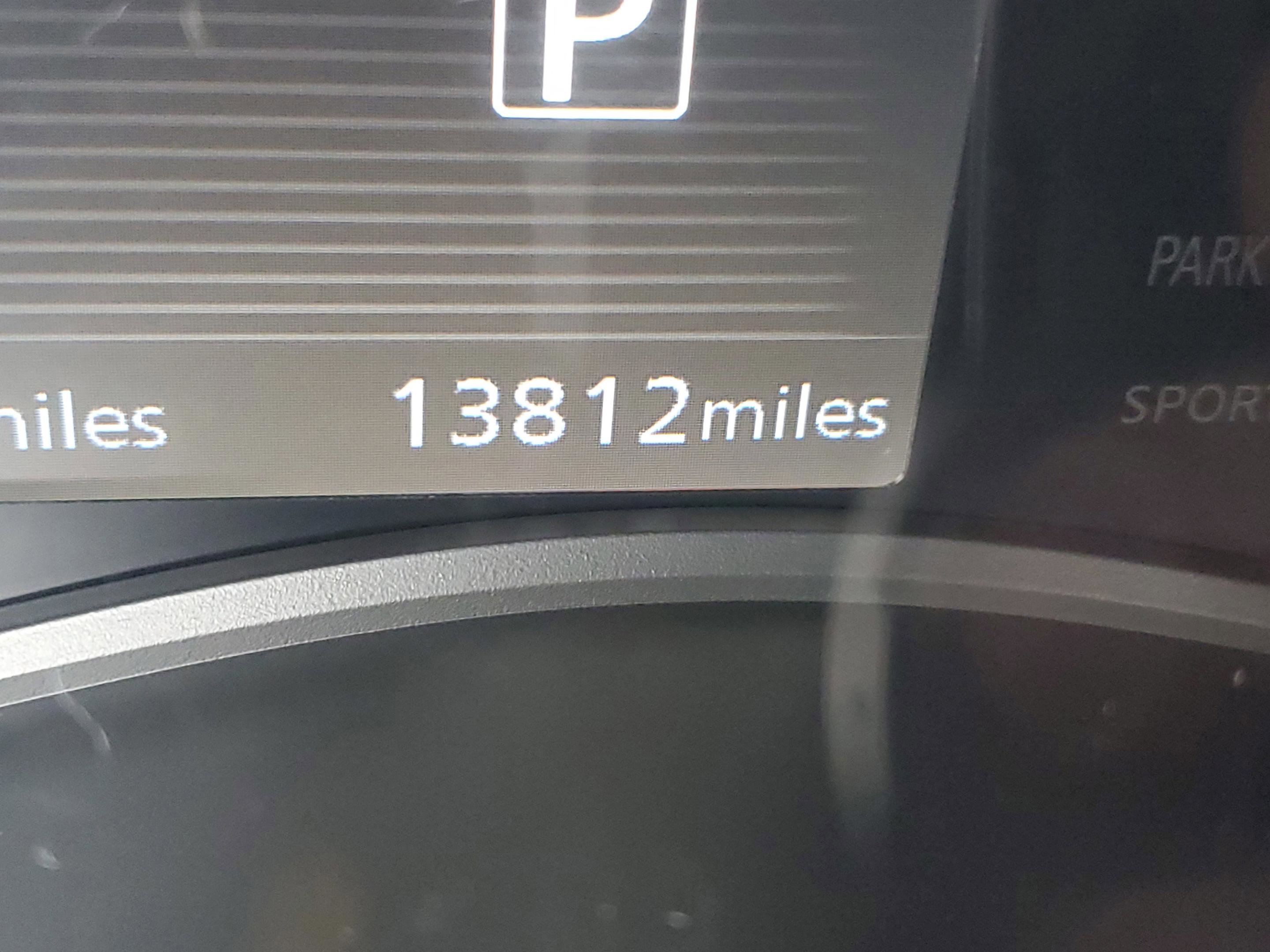 Used 2023 Nissan Kicks SR w/ SR Premium Package FWD image 23