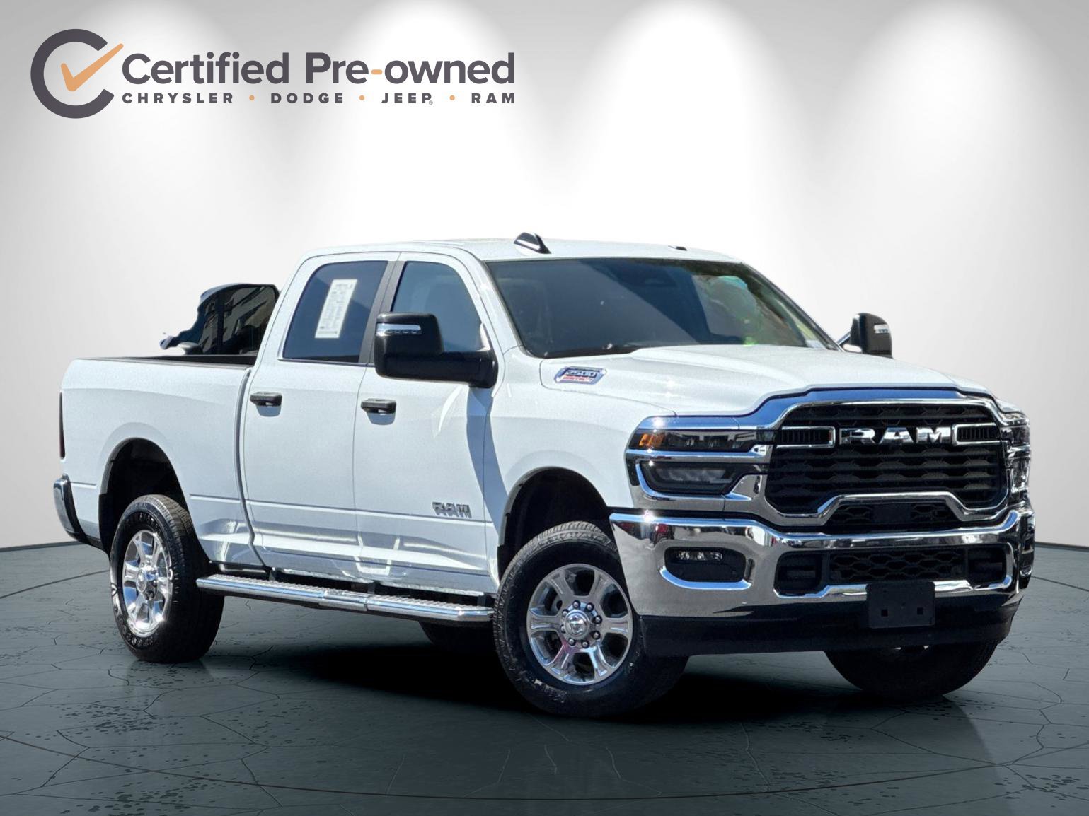 Used 2026 RAM 2500 Big Horn AWD/4WD image 2