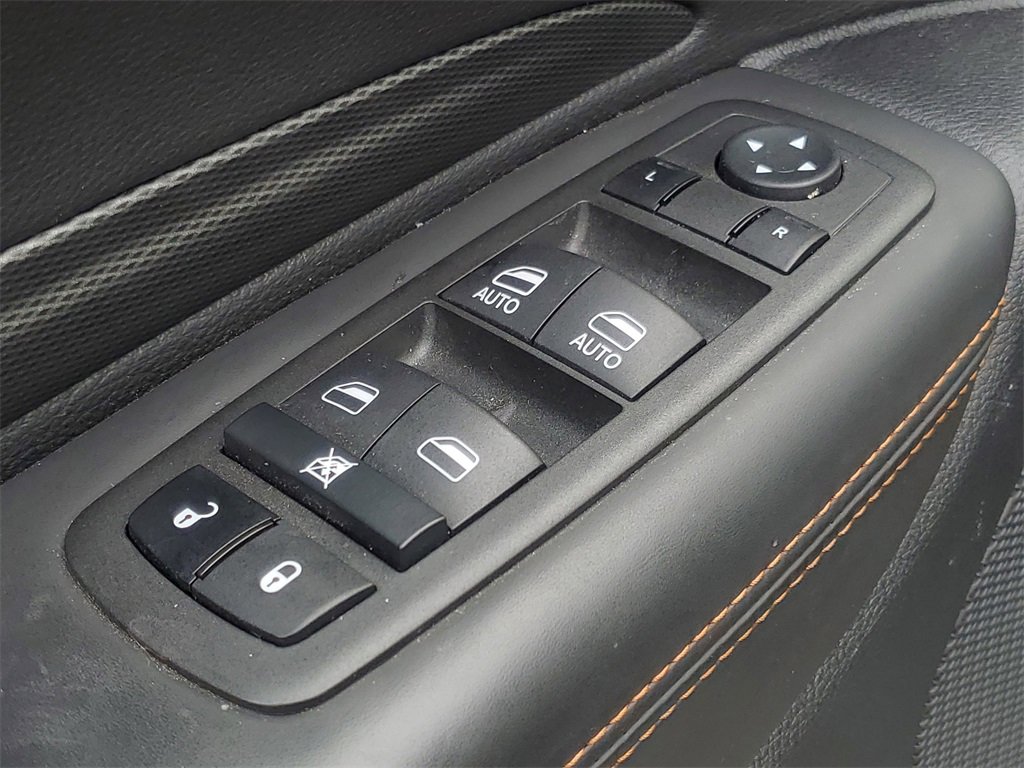 Used 2022 Dodge Durango R/T w/ Trailer Tow Group IV image 13