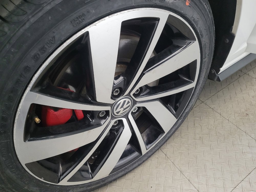 Used 2021 Volkswagen Jetta GLI Autobahn image 31