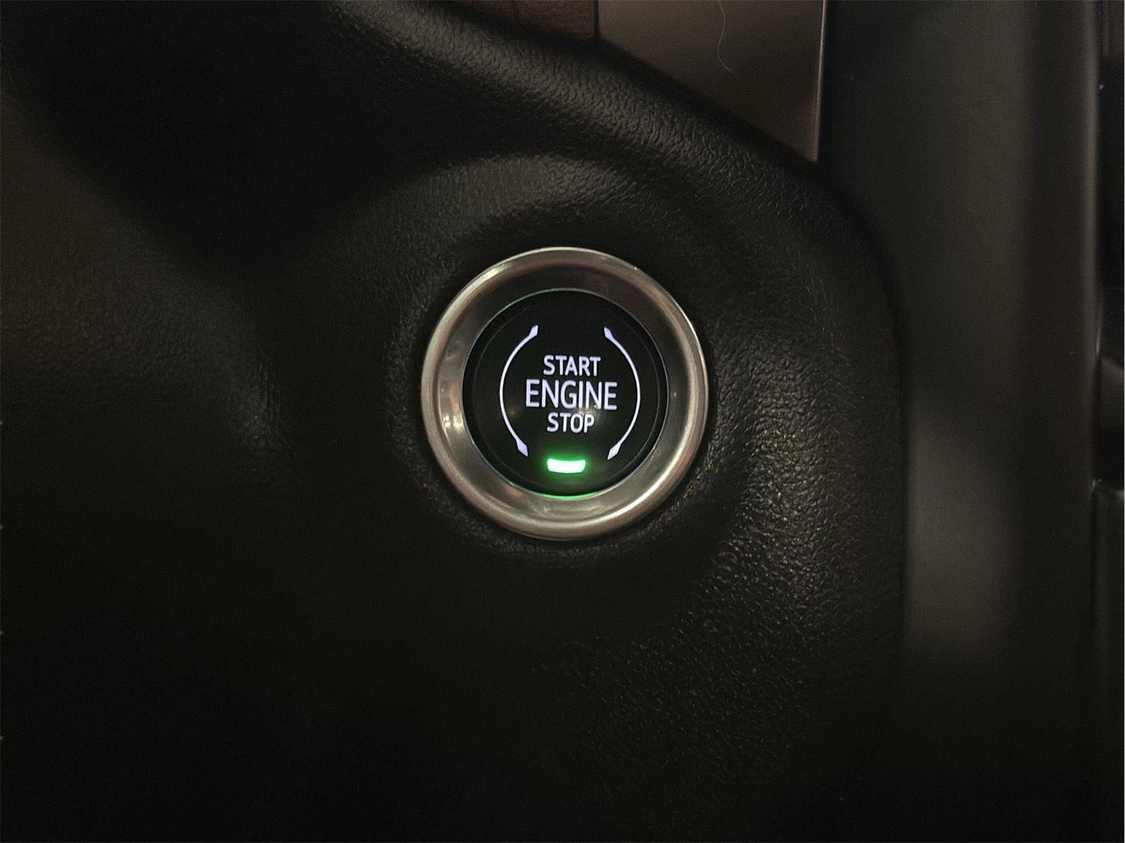 Certified 2022 Chevrolet Silverado 2500 High Country w/ Z71 Off-Road Package image 19