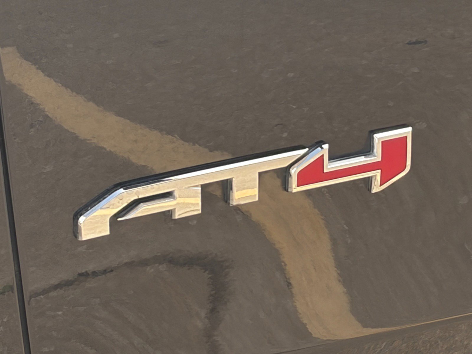 Certified 2023 GMC Yukon AT4 image 4