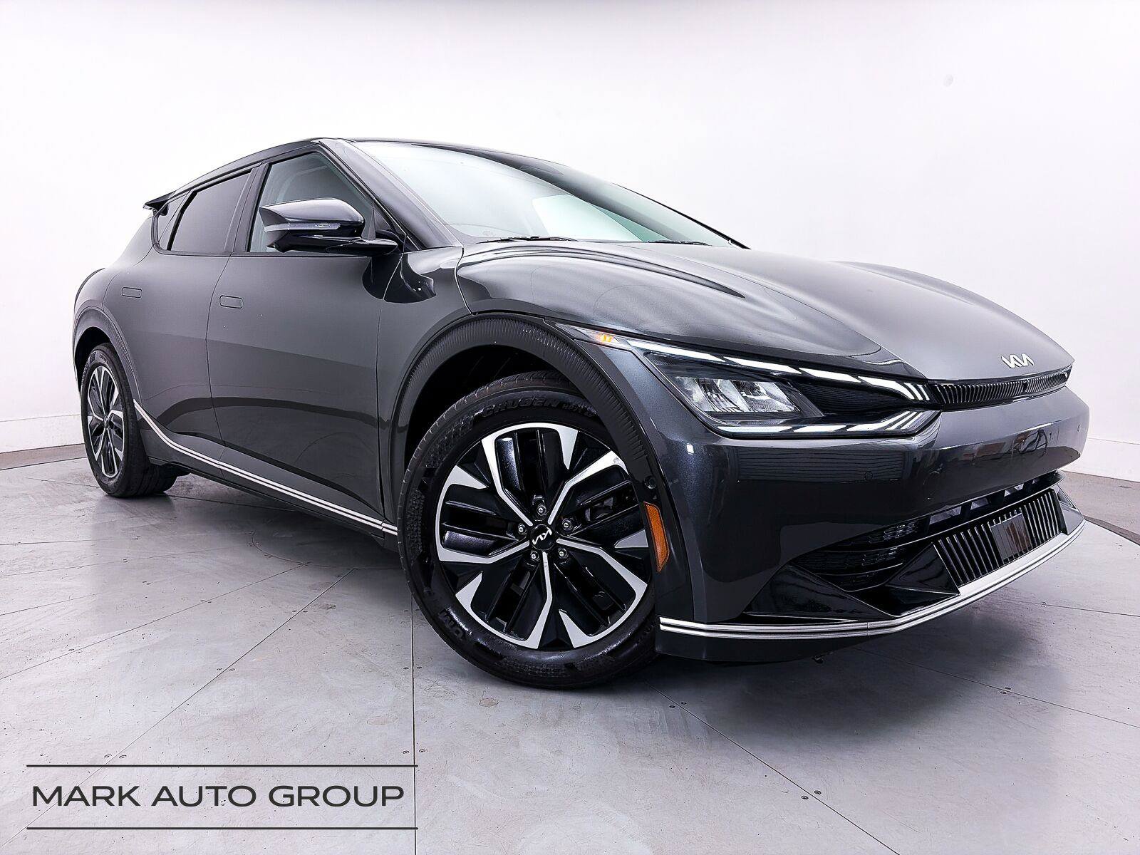 Used 2023 Kia EV6 Wind w/ Wind Technology Package RWD image 1