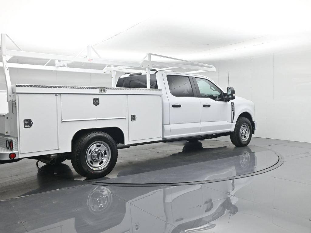 New 2026 Ford F350 XL w/ XL Chrome Package RWD image 31