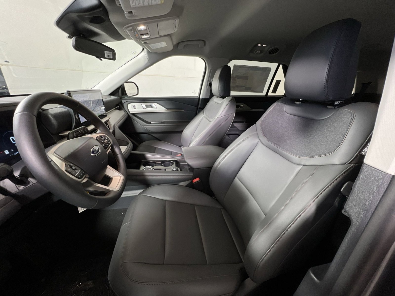 New 2026 Ford Explorer Active w/ Active Comfort Package image 13