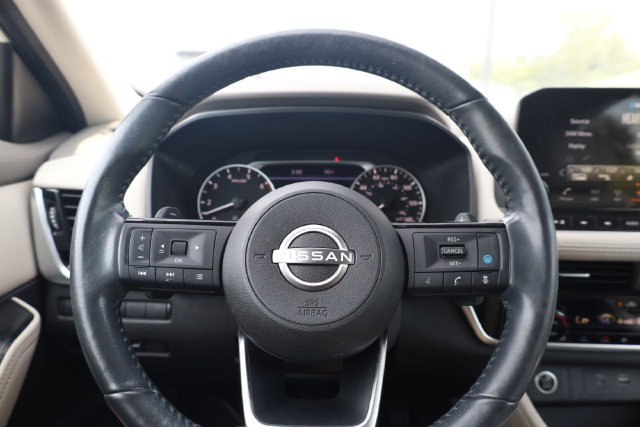 Certified 2023 Nissan Rogue SL w/ SL Premium Package AWD/4WD image 17