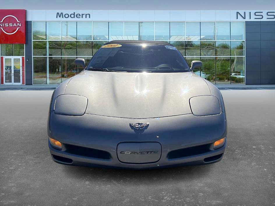 Used 2001 Chevrolet Corvette Convertible w/ Preferred Equipment Group2 image 2