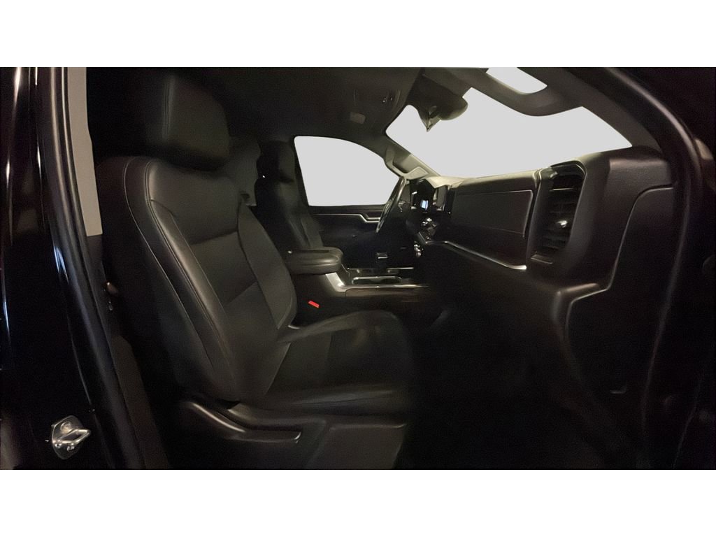 Used 2022 GMC Sierra 1500 Elevation w/ Elevation Premium Package image 14