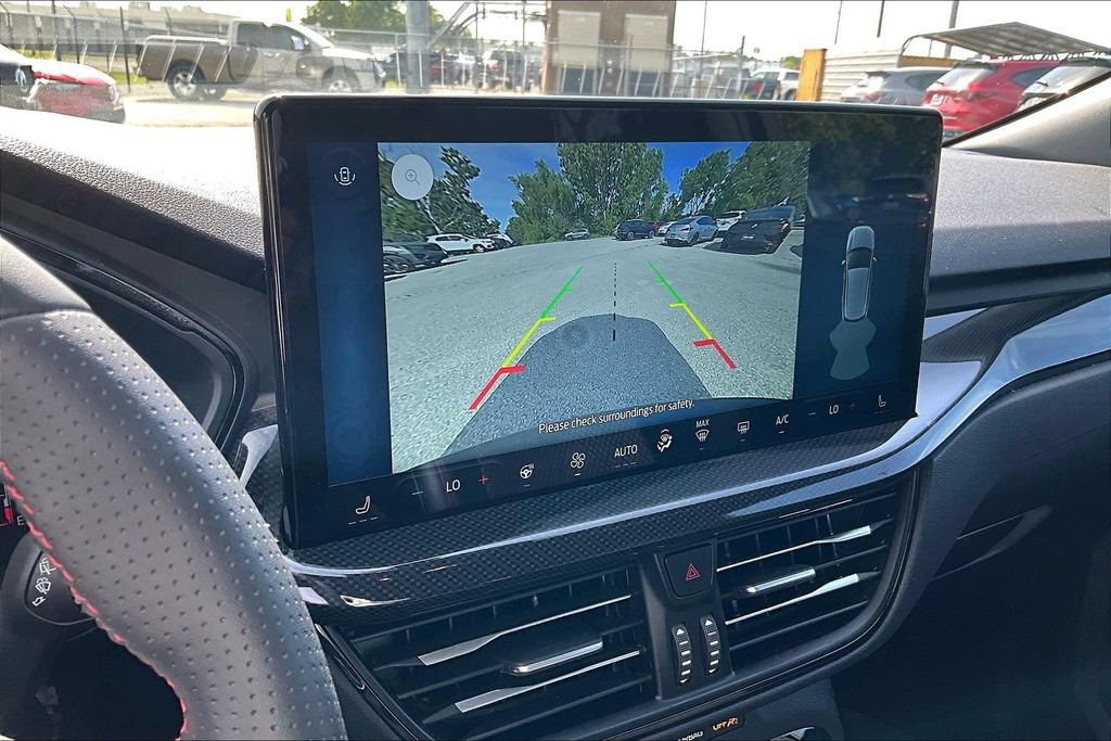 Used 2025 Ford Escape ST-Line w/ Tech Pack #1 FWD image 29