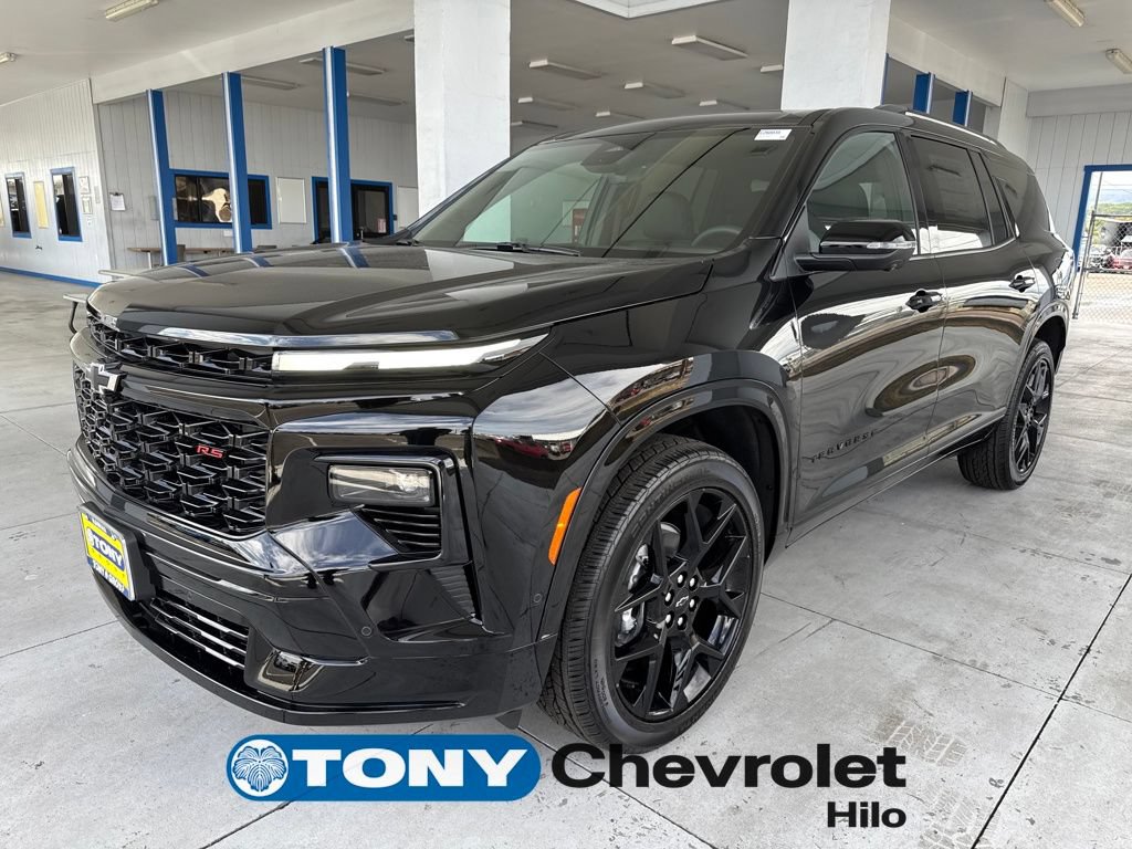 New 2026 Chevrolet Traverse RS w/ LPO, Floor Liner Package FWD image 1