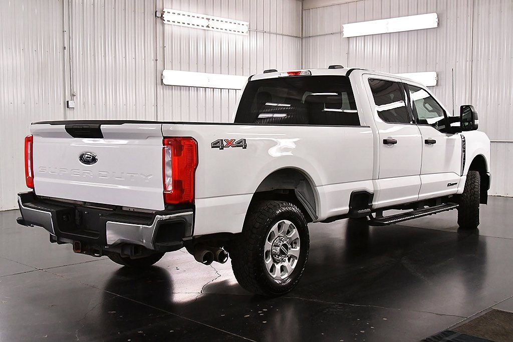 Used 2024 Ford F250 XLT image 7