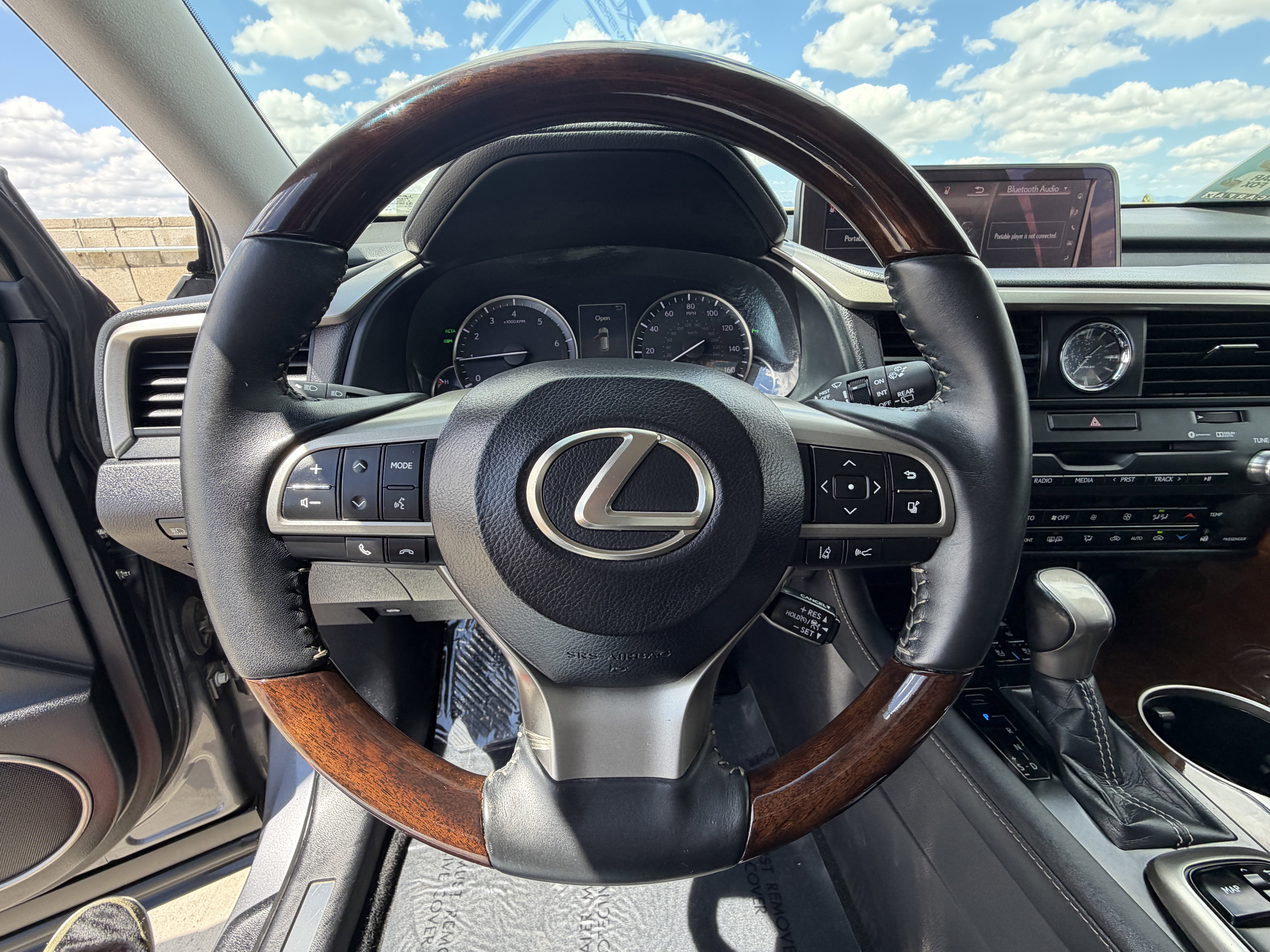 Used 2017 Lexus RX 350 FWD w/ Premium Package image 24
