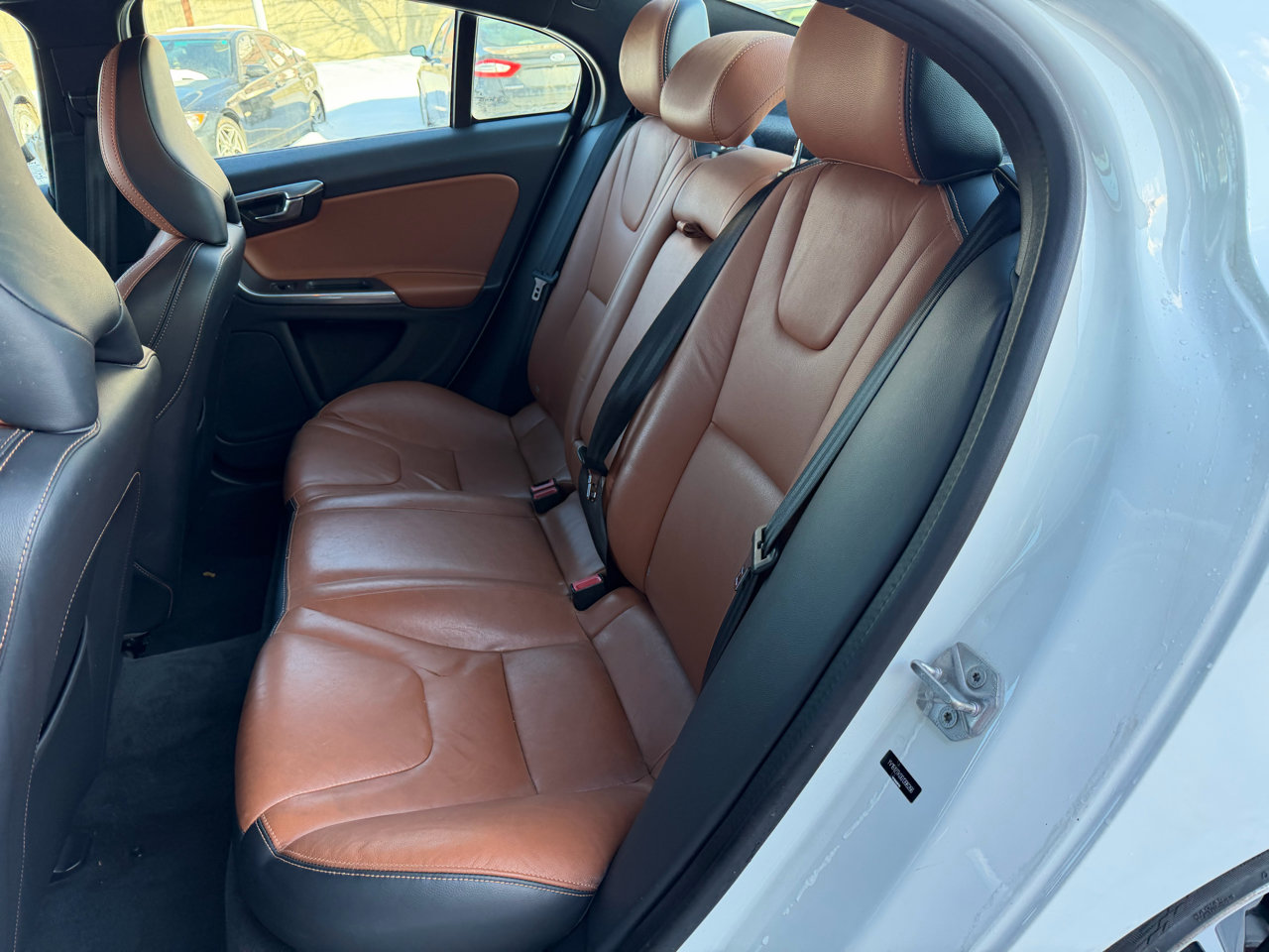 Used 2016 Volvo S60 T5 Premier image 14