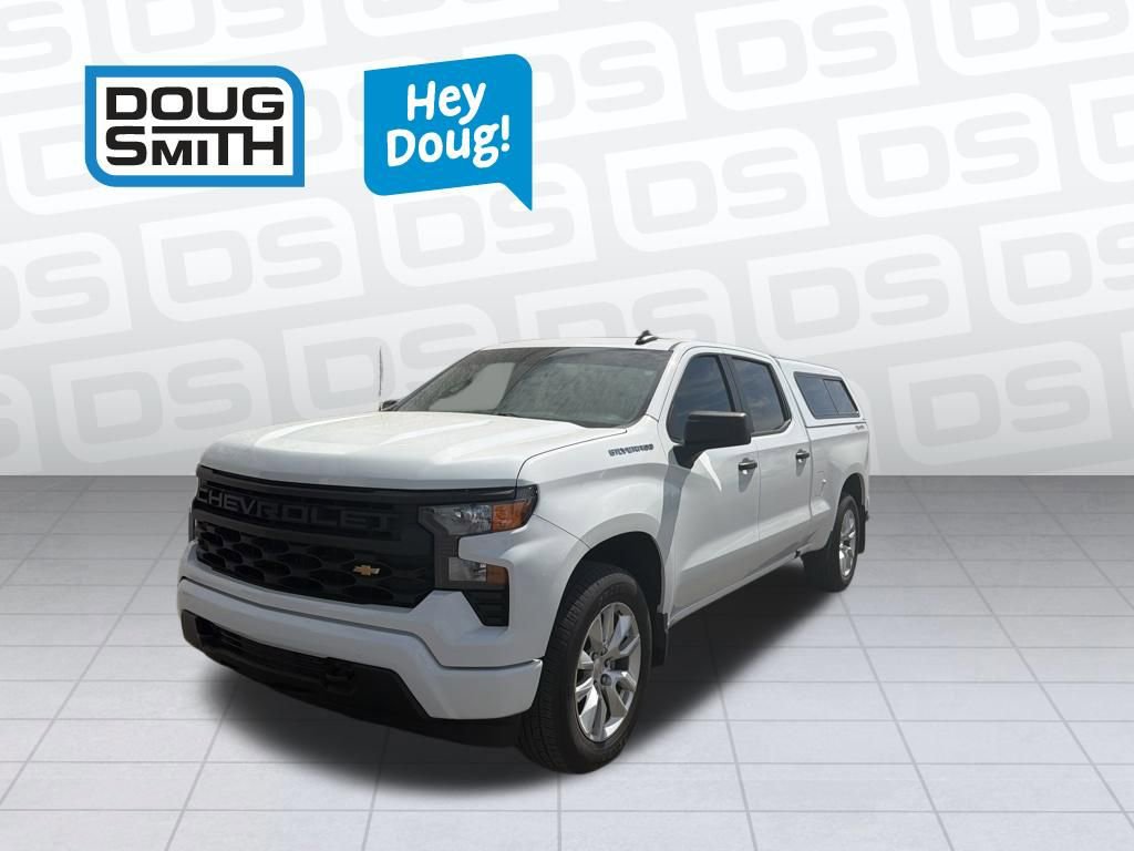 Used 2024 Chevrolet Silverado 1500 Custom AWD/4WD image 1
