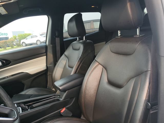Used 2024 Jeep Compass Limited AWD/4WD image 12
