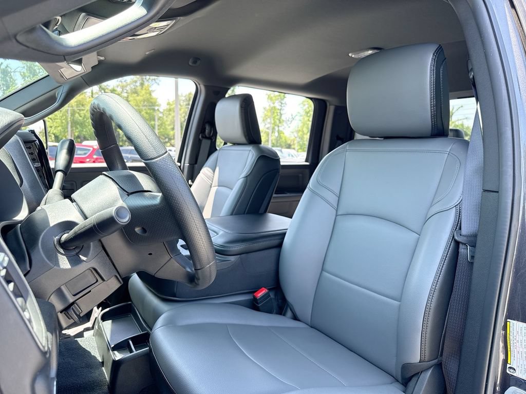 New 2026 RAM 3500 Tradesman AWD/4WD image 12