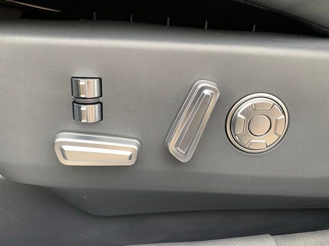 New 2025 Lincoln Nautilus Reserve image 14