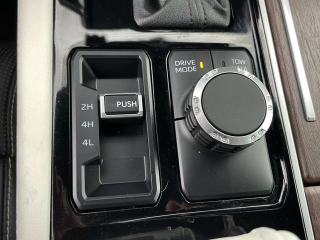 Used 2024 Toyota Sequoia Capstone AWD/4WD image 19