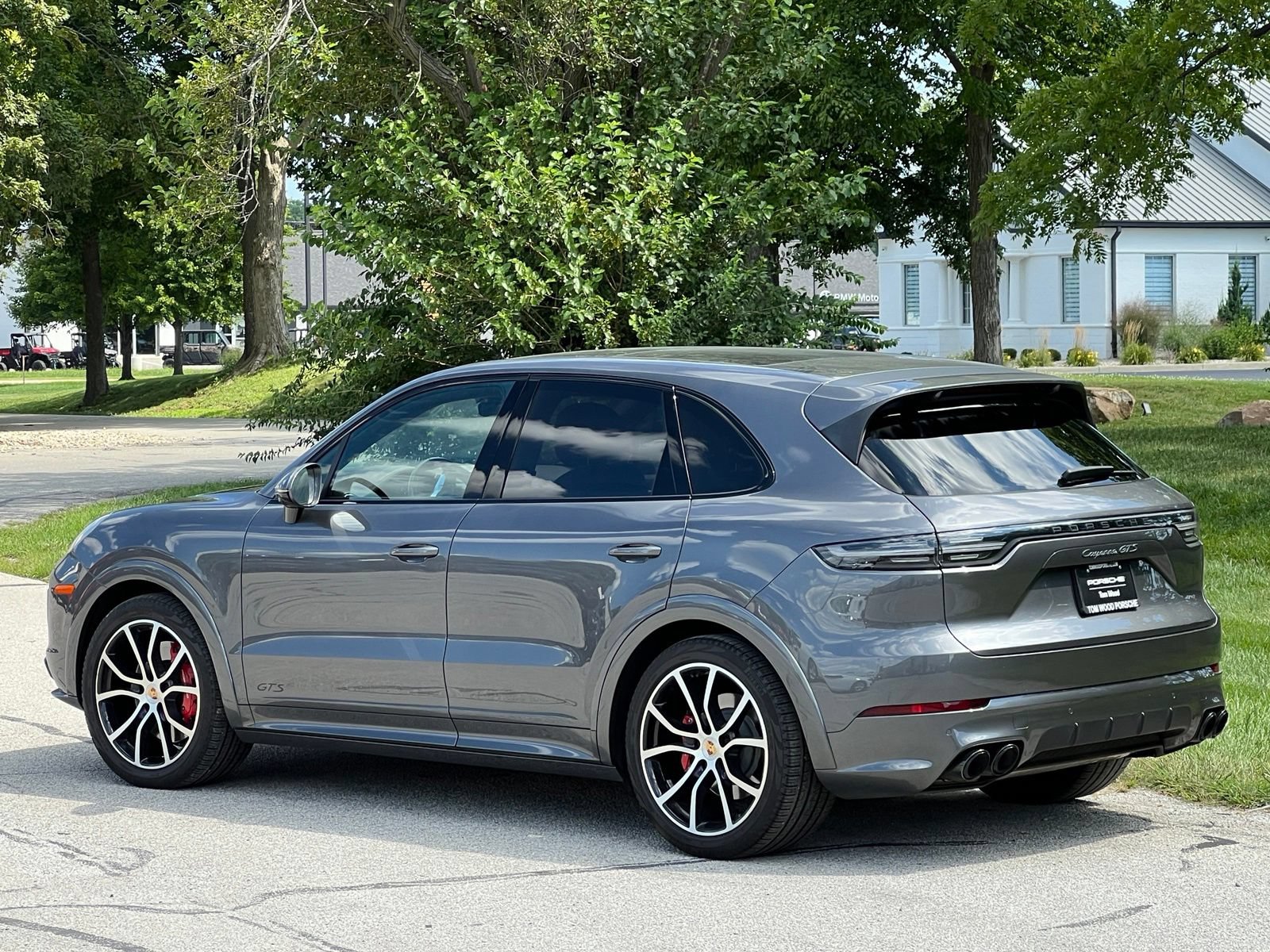 Certified 2023 Porsche Cayenne GTS AWD/4WD image 3