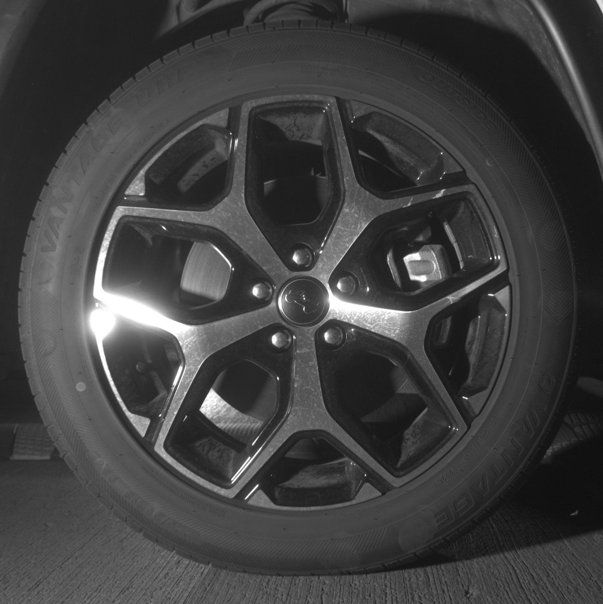 Used 2025 Jeep Compass Limited image 13