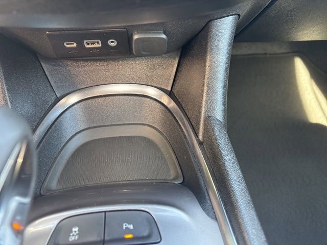 Used 2024 Chevrolet Malibu LT image 25