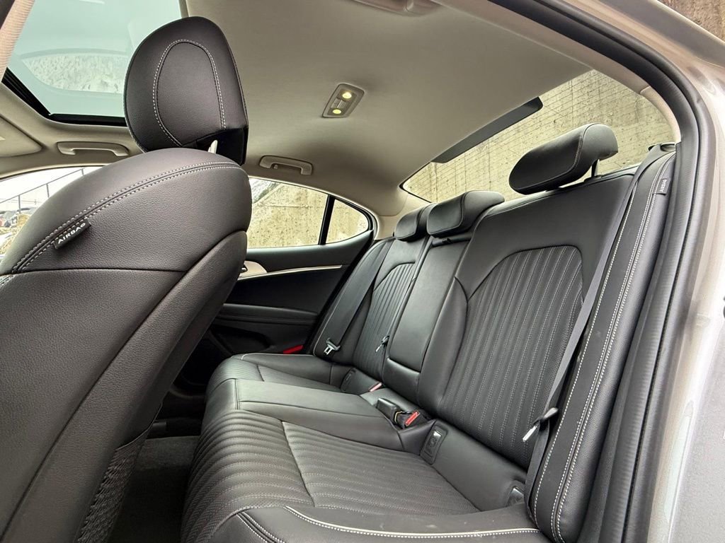 Used 2026 Genesis G70 2.5T Prestige image 18