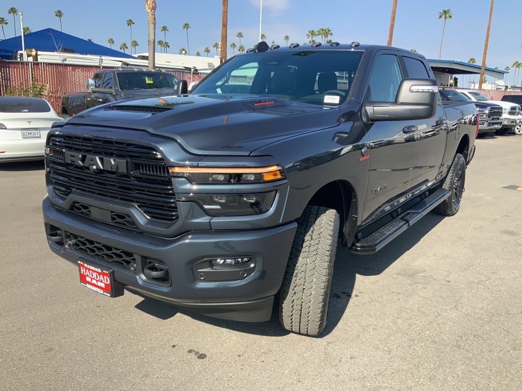 New 2026 RAM 2500 Laramie w/ Night Edition AWD/4WD image 3