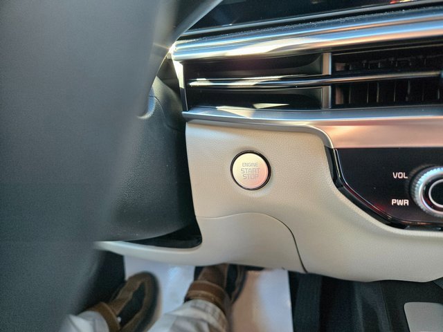 New 2025 Kia Sorento S w/ Panoramic Sunroof Package image 18