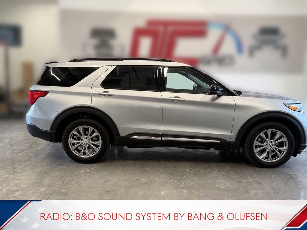 Used 2023 Ford Explorer XLT w/ Equipment Group 202A AWD/4WD image 4