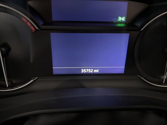 Certified 2023 Cadillac XT5 Premium Luxury AWD/4WD image 9