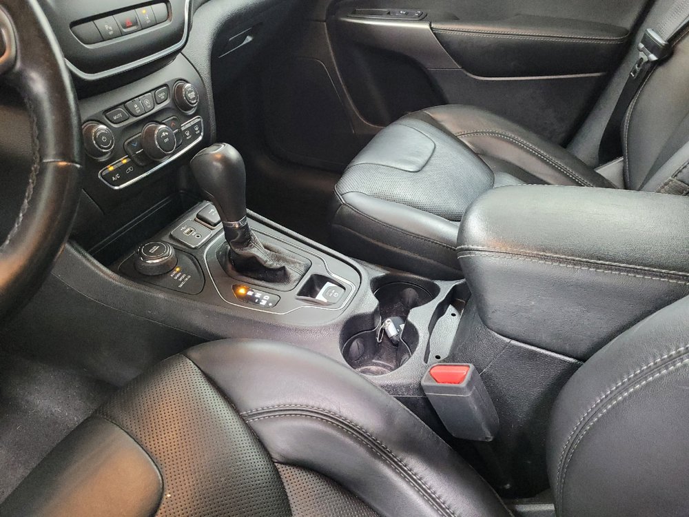 Used 2021 Jeep Cherokee Latitude Lux AWD/4WD image 26