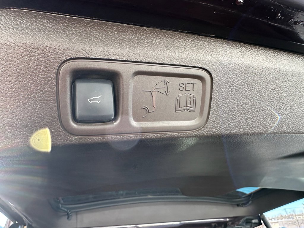 Used 2024 Ford Expedition Max King Ranch image 19