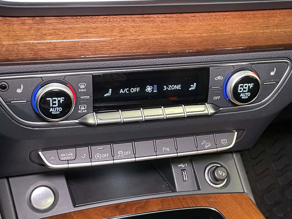 Used 2023 Audi Q5 2.0T Premium Plus w/ Premium Plus Package image 32