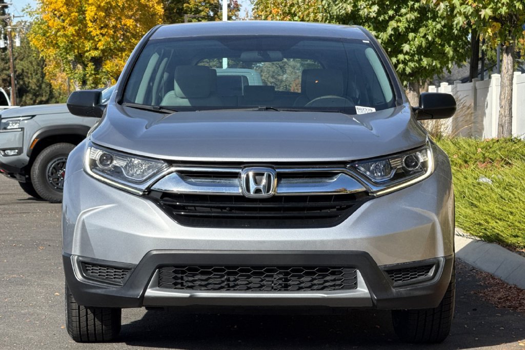 Used 2017 Honda CR-V LX image 3